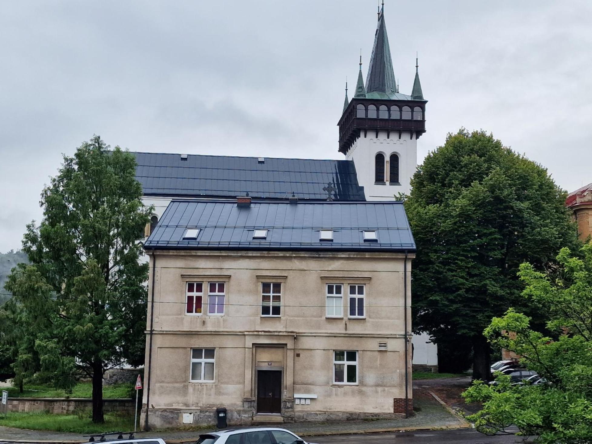 Apartman U Kostela Семили Экстерьер фото